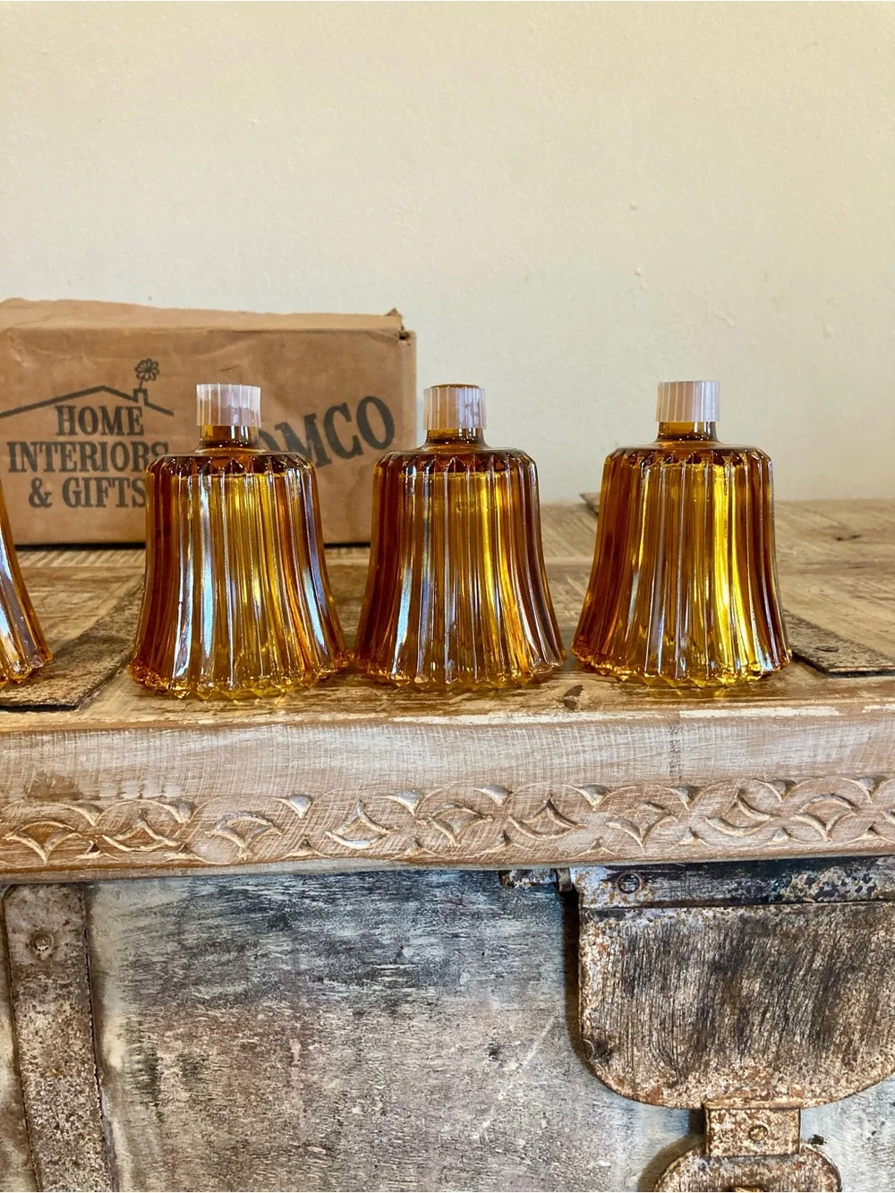 6 Vintage Homco Flic-A-Lite Amber Ribbed Cut Pegged Votive Candle Holders